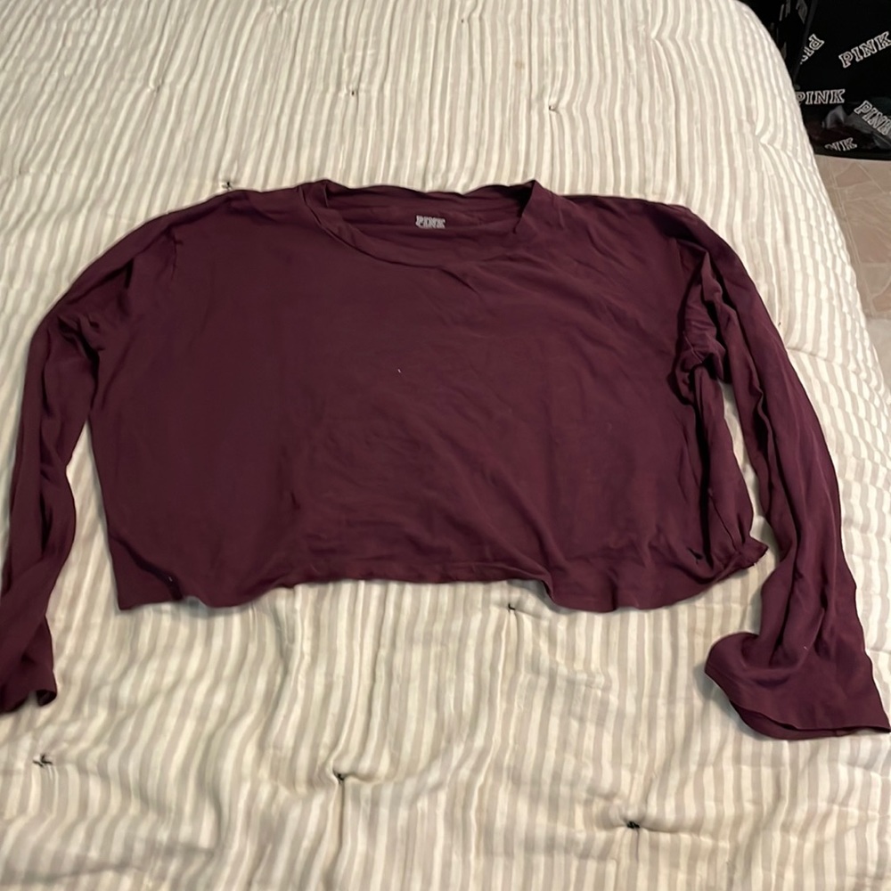 Woman’s Large PINK long sleeve crop top